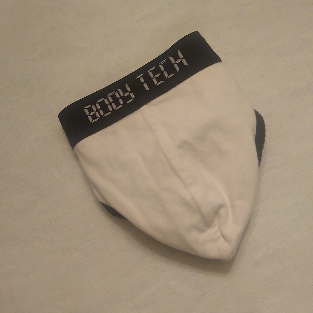 Body Tech Thong - Picture 6 of 7